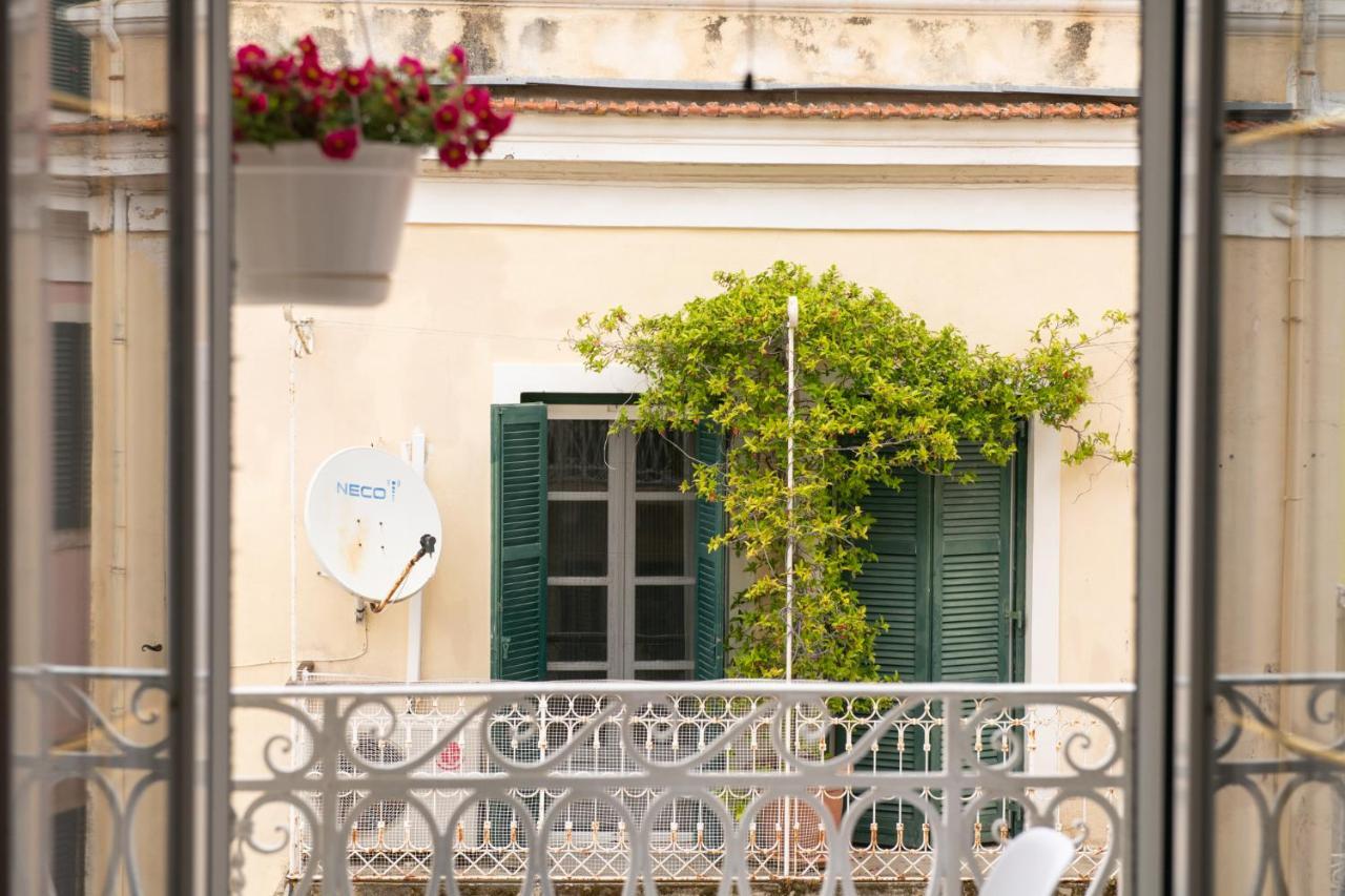 Mitropoleos Suite Corfu  Luaran gambar