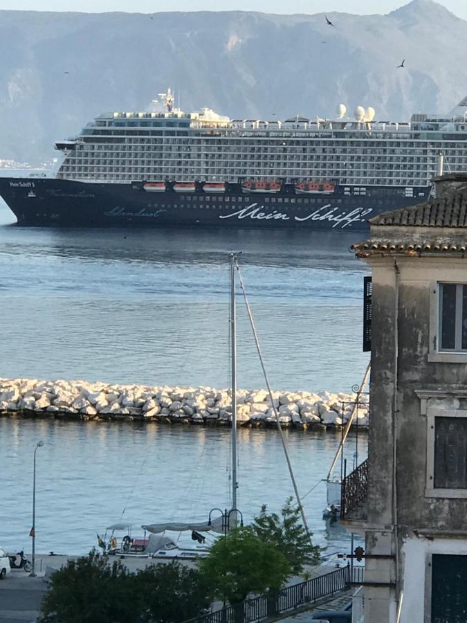 Mitropoleos Suite Corfu  Luaran gambar