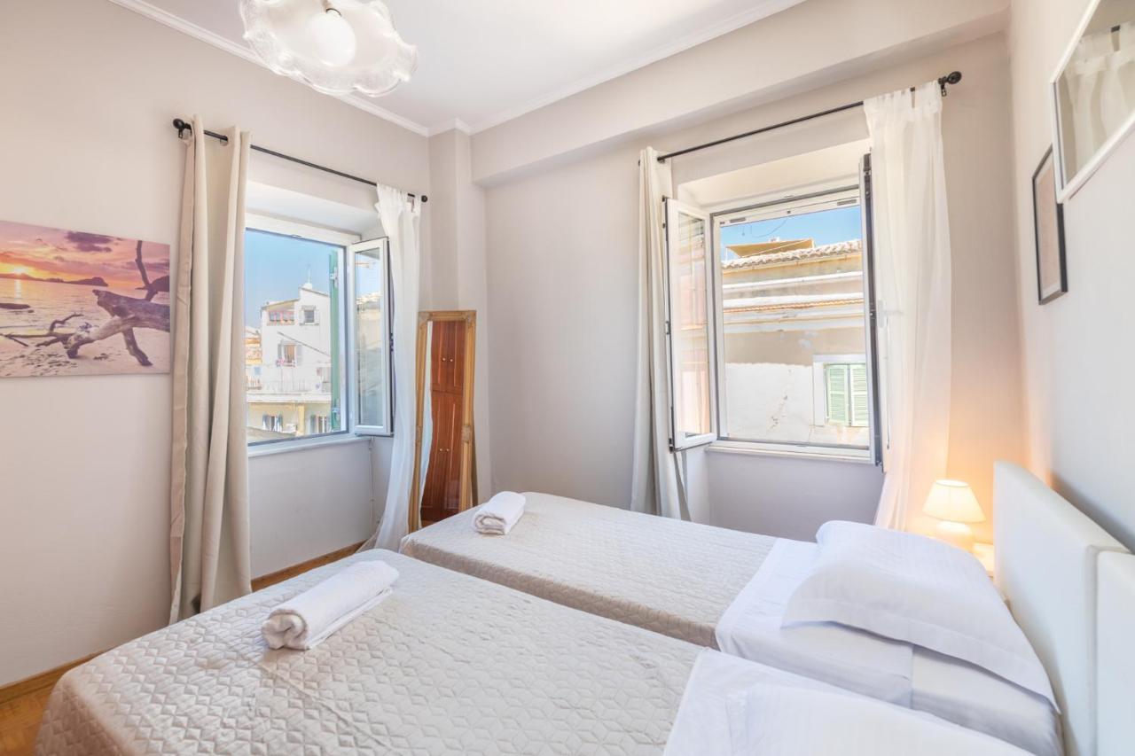 Mitropoleos Suite Corfu  Luaran gambar